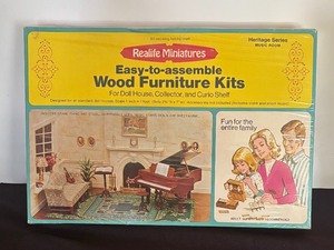 lot 492 image: New Vintage Realife Miniatures Wood Heritage Series Music Room Model Kit