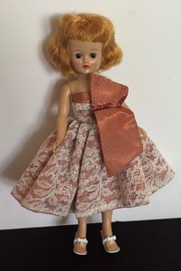 lot 516 image: Vintage Jill Doll by Vogue Dolls