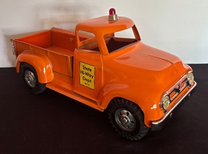 lot 521 image: Vintage Tonka State Hi-Way Department Pick Up Truck