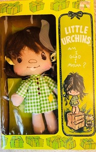 lot 393 image: Vintage 1974 American Greetings Play Pal Little Urchins Doll