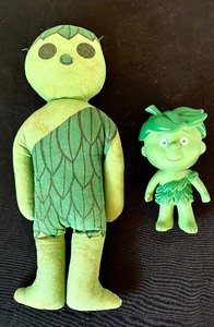 lot 283 image: Vintage Jolly Green Giant Plush Stuffed Doll and Vintage Jolly Green Giant Little Sprout