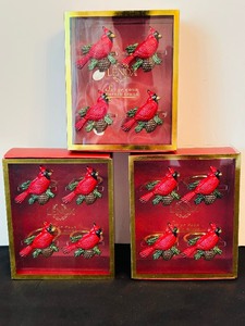 lot 42 image: Twelve Beautiful Lenox Cardinal Napkin Rings