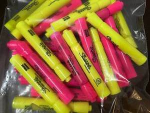 lot 91 image: Pink And Yellow Sharpie Highlighters
