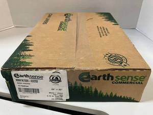 lot 31 image: 13 Gallon Can Liners