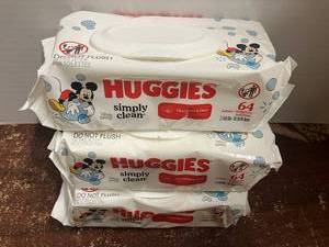 lot 127 image: Huggies Baby Wipes