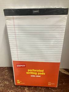 lot 149 image: White Notepads