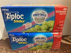 lot 71 image: Ziploc Gallon Slider Bags