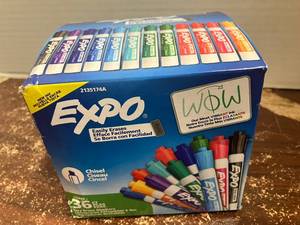 lot 83 image: Expo Dry Erase Markers