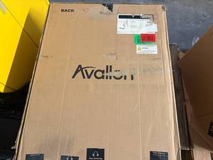 lot 6 image: Avallon Undercounter Refrigerator