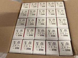 lot 22 image: 25 Packs of Surface Mount Dryer Reptacles