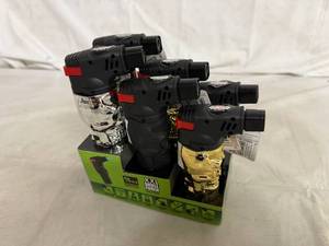 lot 27 image: 6 Pack of XXL Skull Torches
