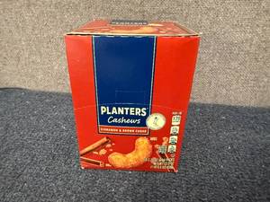 lot 123 image: 10 Packs of Planters Brown Sugar & Cinnamon Cashews