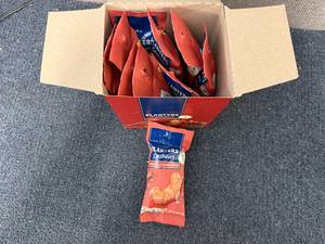 lot 126 image: 10 Packs of Planters Brown Sugar & Cinnamon Cashews