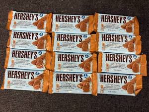 lot 191 image: 12 Hersheys Milklicious Bars