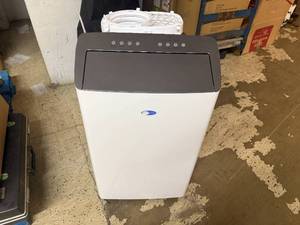 lot 3 image: Whynter Portable Air Conditioner