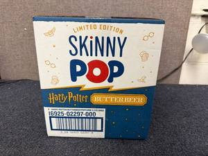 lot 86 image: 6 Bags of Skinny Pop Butter Beer Kettle Corn