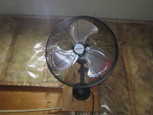 lot 138 image: Wall mounted Hurricane fan Wall cab...