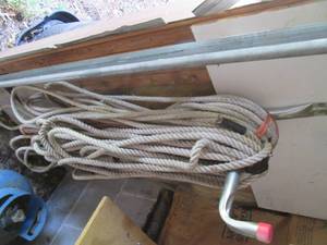lot 168 image: Bundles of assorted length braided ...