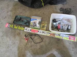 lot 192 image: 8ft tool holder plus misc impact so...