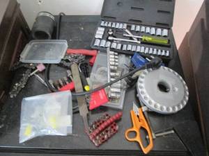 lot 9 image: 14in socket and driver set, rail c...