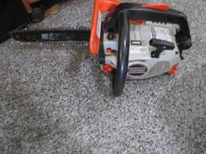 lot 229 image: Echo CS-3000 gas powered chainsaw...