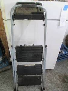 lot 234 image: Metal Utility step stool...