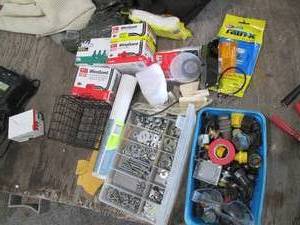 lot 248 image: Variety of hose mending supplies, w...