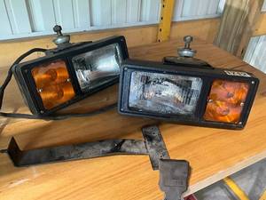 lot 713 image: Lot of 2 Vintage Truck Cab Roof Marker Lights