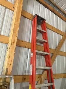 lot 741 image: Keller Extra Heavy Duty 14 Fiberglass Ladder