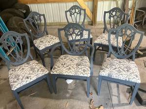 lot 751 image: Set of 6 Blue Vintage Dining Chairs with Patterned Cushions