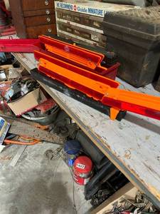 lot 838 image: Set of Roadside Emergency Reflective Warning Triangles with Cases
