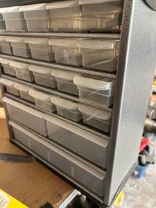 lot 919 image: Plastic Storage Organizer Cabinet with Multiple Drawers
