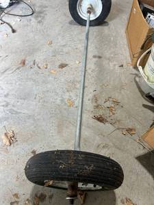lot 865 image: Wheel and Axle Assembly with 4.804.00-8 Tires