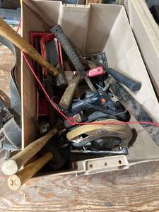 lot 867 image: Collection of Assorted Hand Tools, Power Tool, Carpenters Belt and Harness