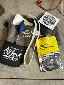 lot 874 image: Access Tools Air Jack Long Reach Car Opening Kit with Manual and Case