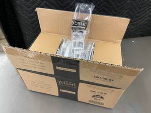 lot 19 image: 48-Pack Yoshi EMI-202W Disposable White Plastic Tongs