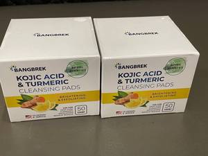 lot 67 image: Bangbrek Kojic Acid & Turmeric Cleansing Pads  2 Boxes (50 ct Each)