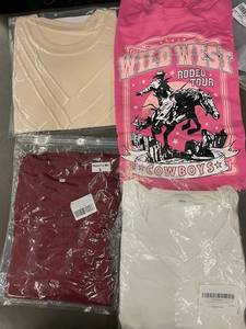 lot 90 image: Womens T-Shirt Bundle  4 New Assorted Tops, Sizes S-3XL