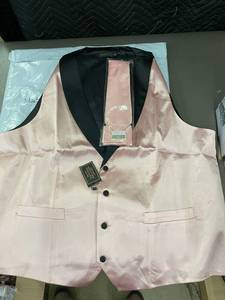 lot 92 image: DiBanGu XXL Pink Satin Vest Mens Formalwear