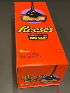 lot 12 image: 16-Count Reeses Chocolate Lava Big Cup Candy