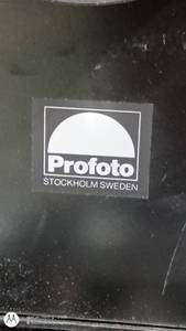 lot 2 image: Profoto ProFresnel Spot Studio Fresnel Light