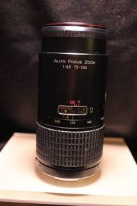 lot 22 image: RYKA MC AF 75-200mm f4.5 Auto Focus Zoom Lens with Case