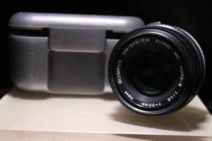 lot 36 image: Olympus OM-System Zuiko MC Auto-S 50mm f1.8 Camera Lens with Case