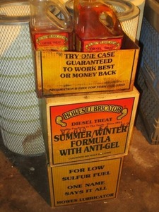 lot 39 image: Howes Lubricator 12 Gal. Diesel Anti-Gel and Conditioner 10 12 Gallon Bottles
