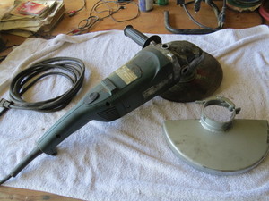 lot 14 image: Metabo 7-9 Angle Grinder for Surface Grinding
