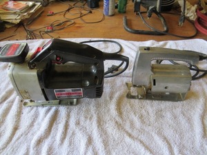 lot 28 image: 2 Piece Lot of Hand Scroll Saws