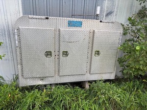 lot 8 image: Semi Headache Rack