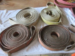 lot 61 image: Mixed Lot of Tow Straps (4)