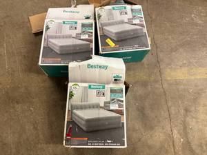 lot 6 image: 3x 18 Queen Bestway Air Mattresses