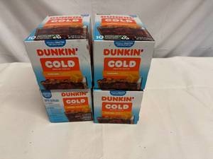 lot 18 image: 4x 10 K-cups Dunkin Cold Brew